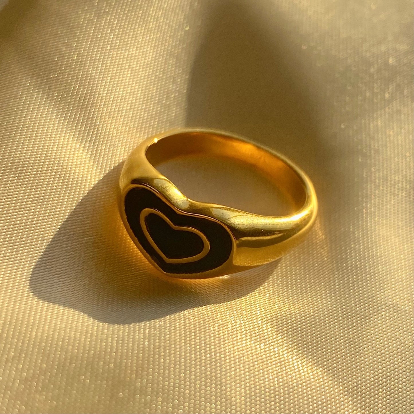 Bella Ring - blunt cases