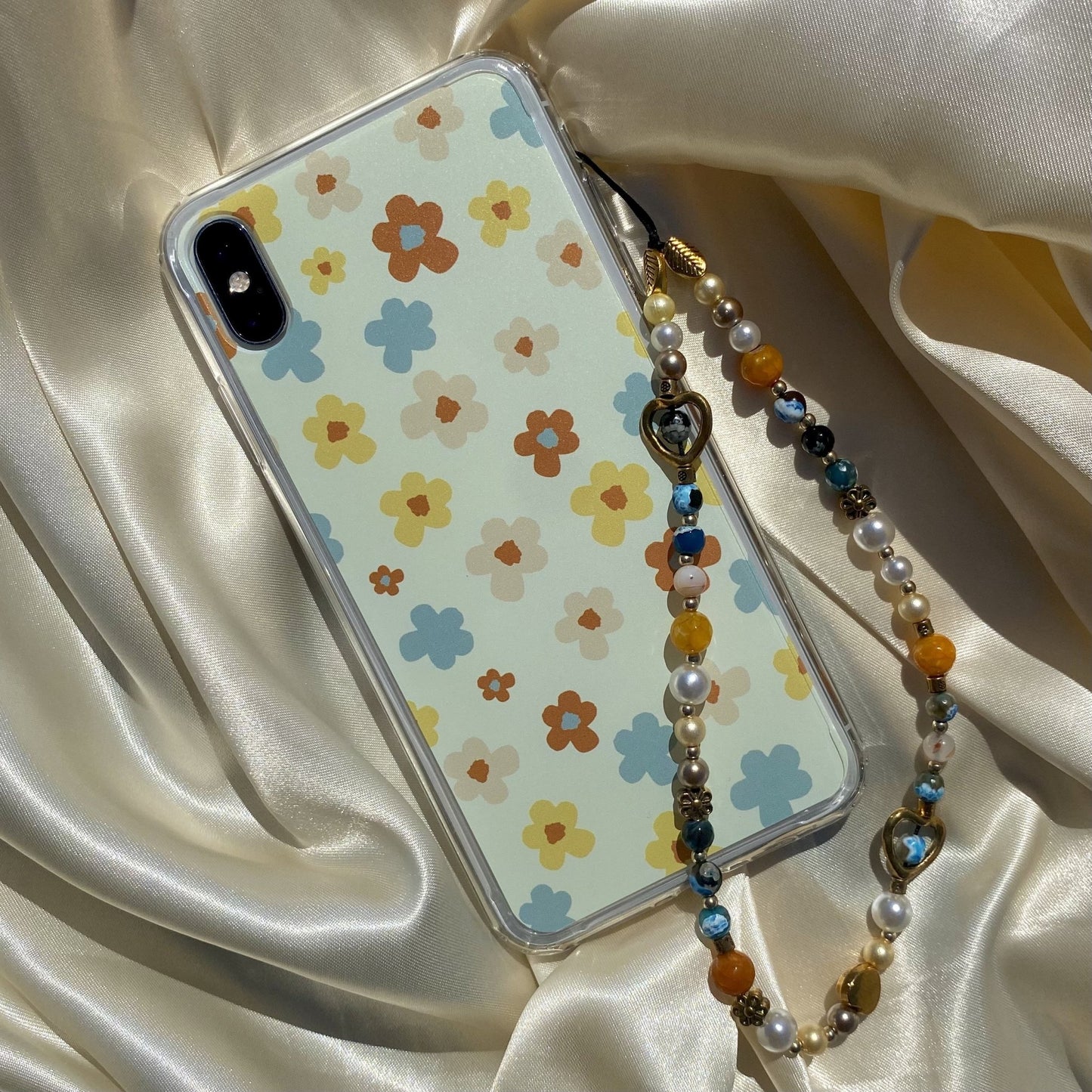 Belle Phone Charm - blunt cases