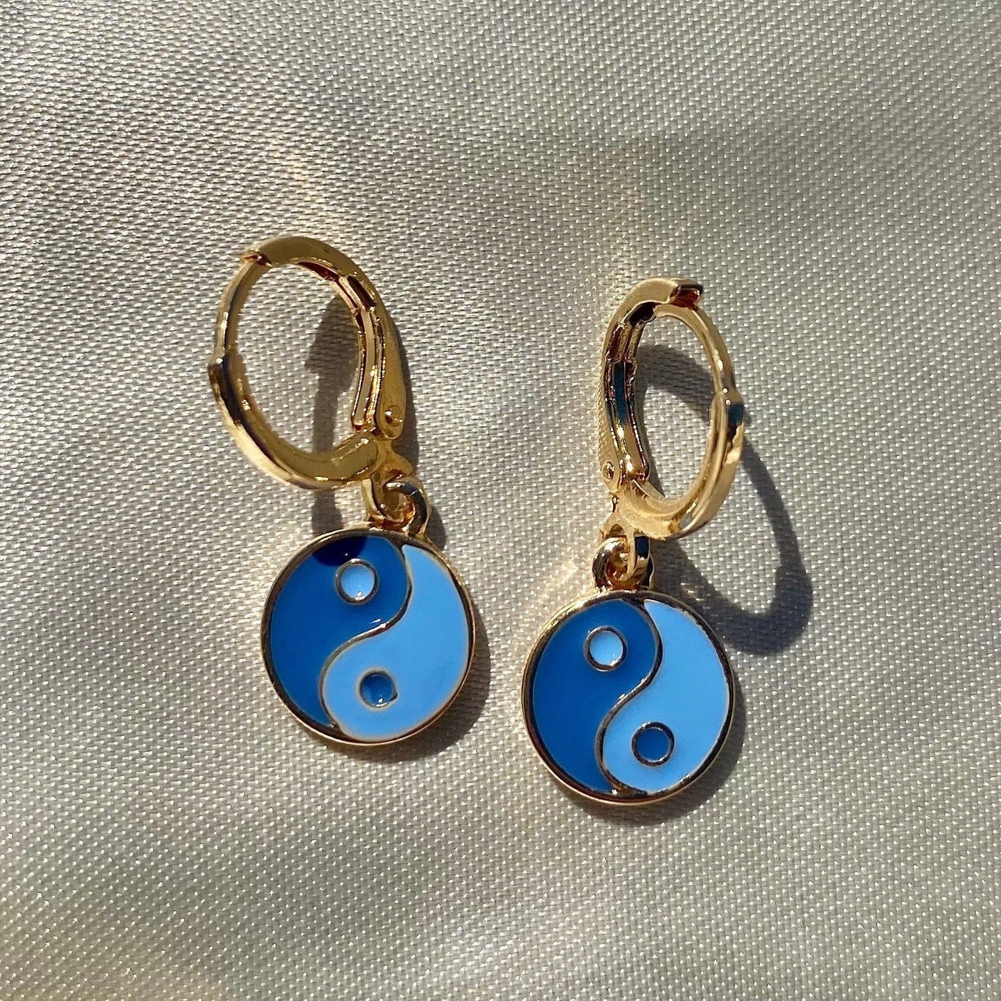 Blue Balance Earrings - blunt cases
