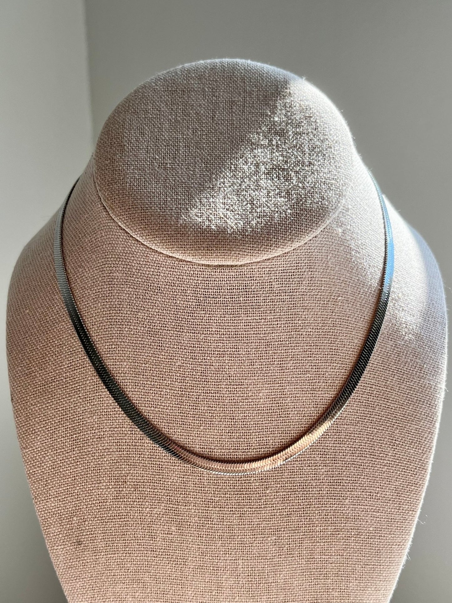 Classic Silver Necklace - blunt cases