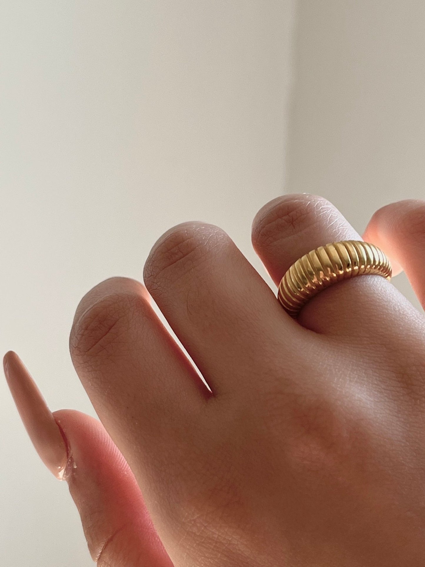 Crescent Ring - blunt cases
