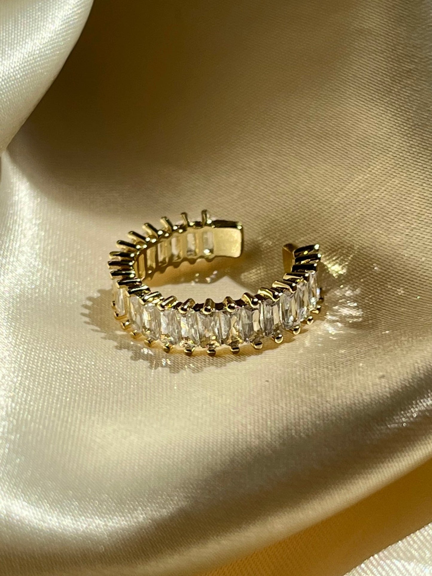 Crystal Love Ring - blunt cases