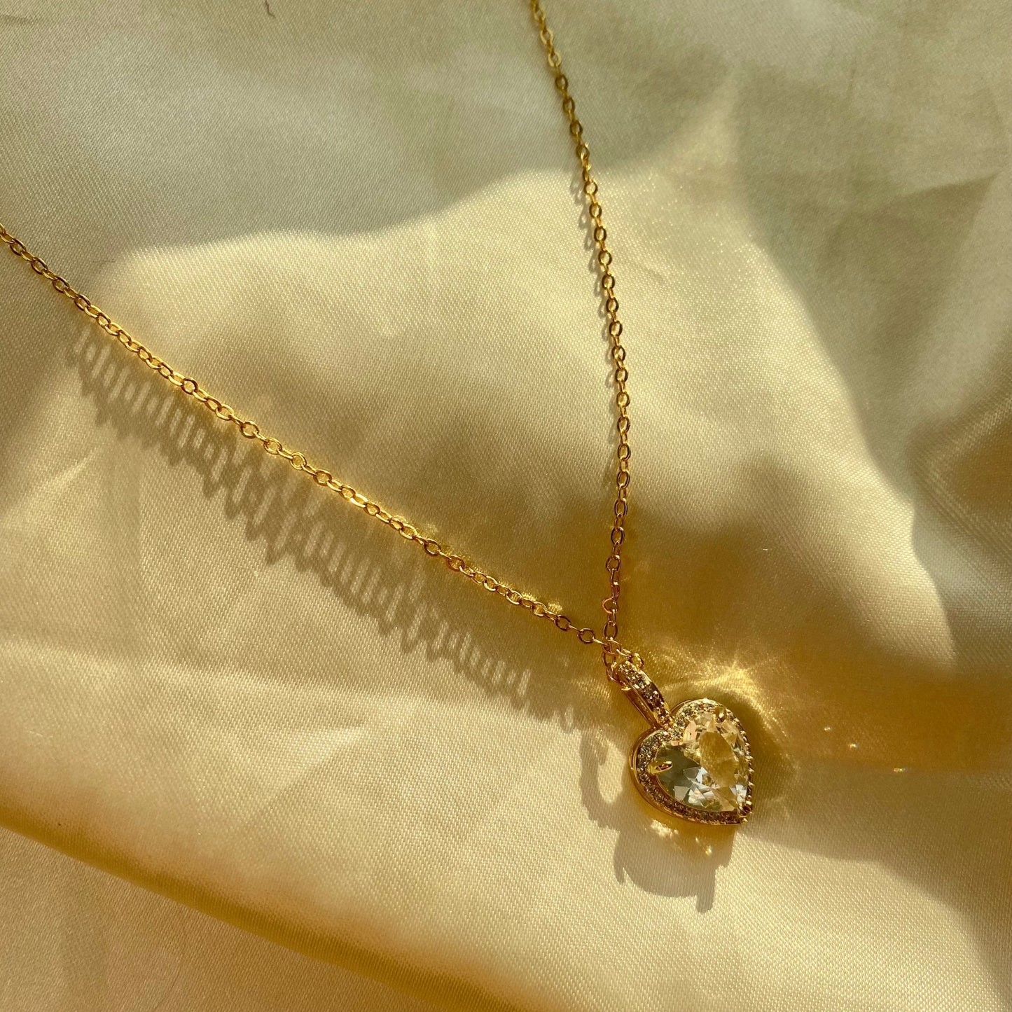Diamond Hearts Necklace - blunt cases
