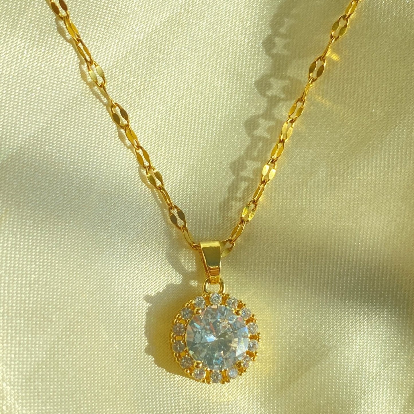 Elle Necklace - blunt cases