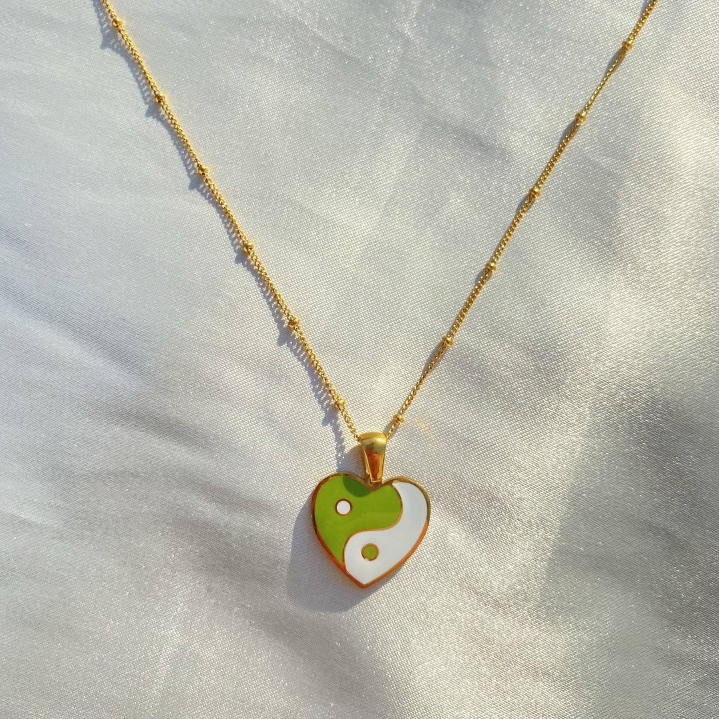 Green Luv Balance Necklace - blunt cases