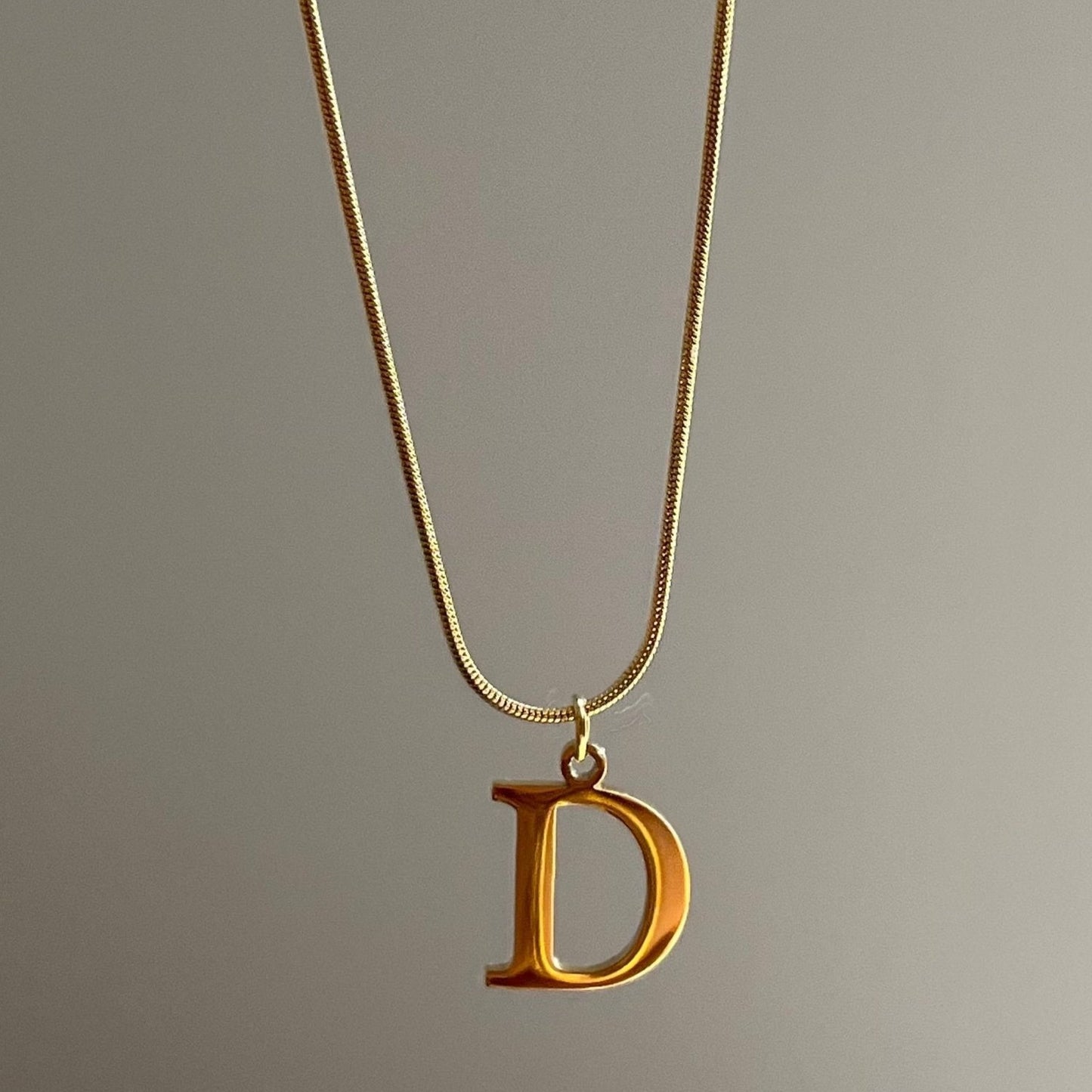 Initial Chain Necklace - blunt cases