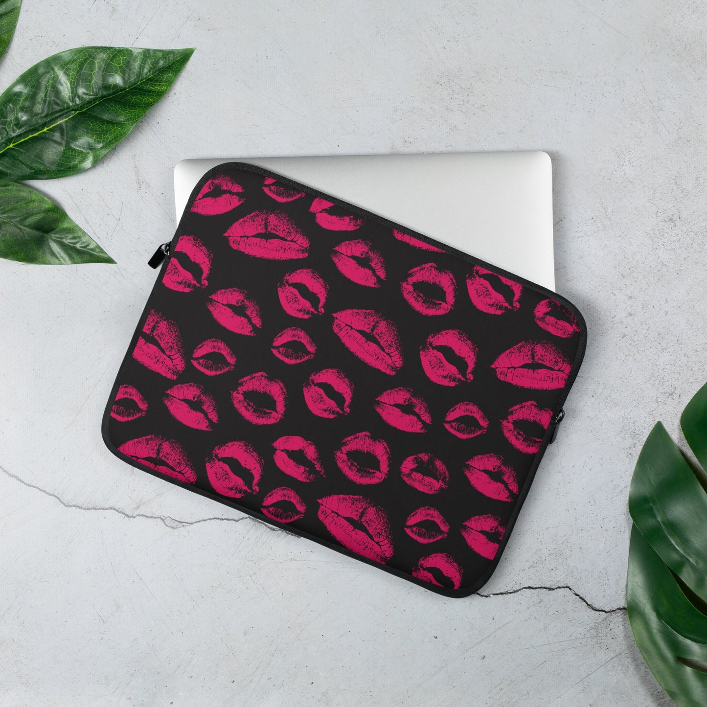 Kiss Me Laptop Sleeve - blunt cases