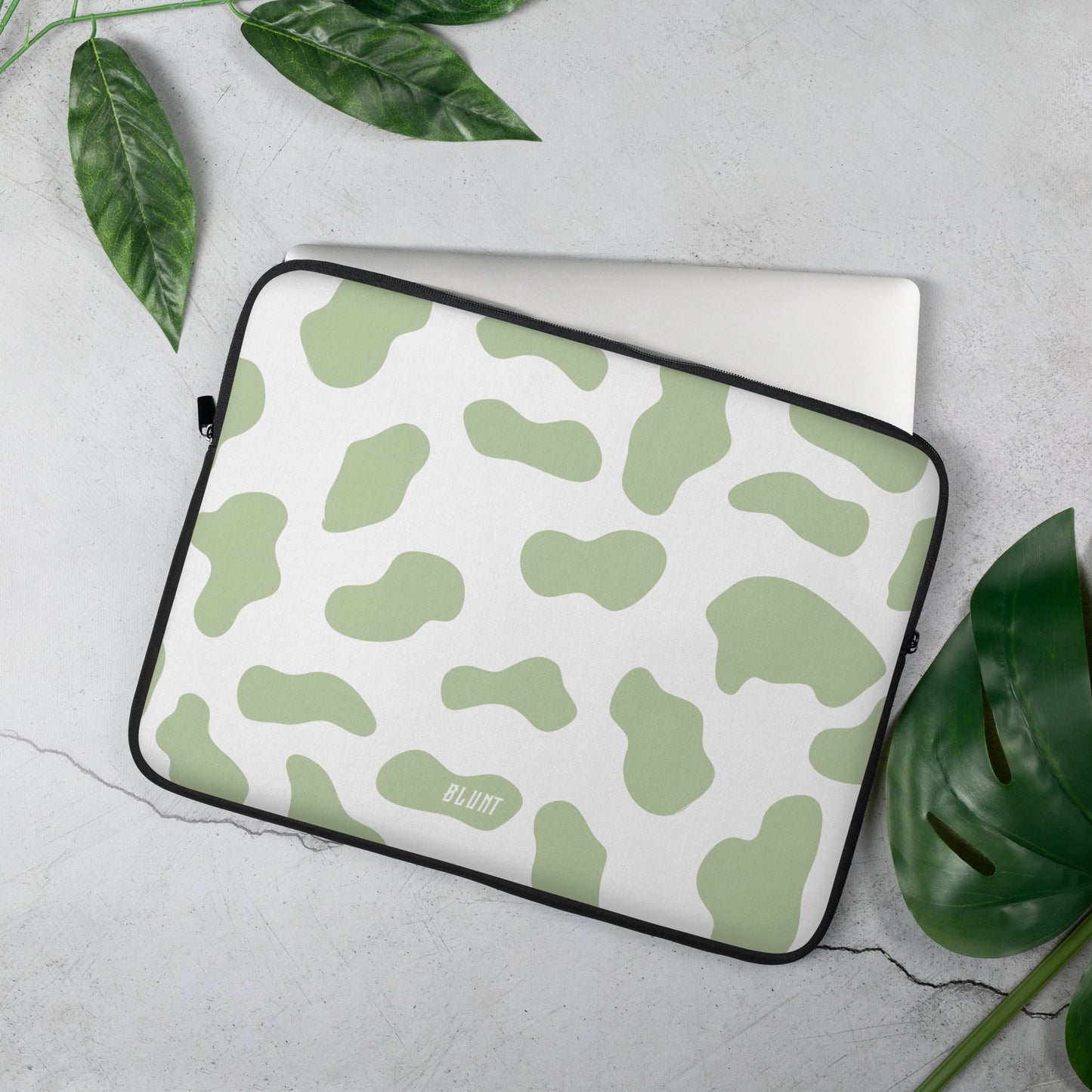 Mooodie Laptop Sleeve - blunt cases