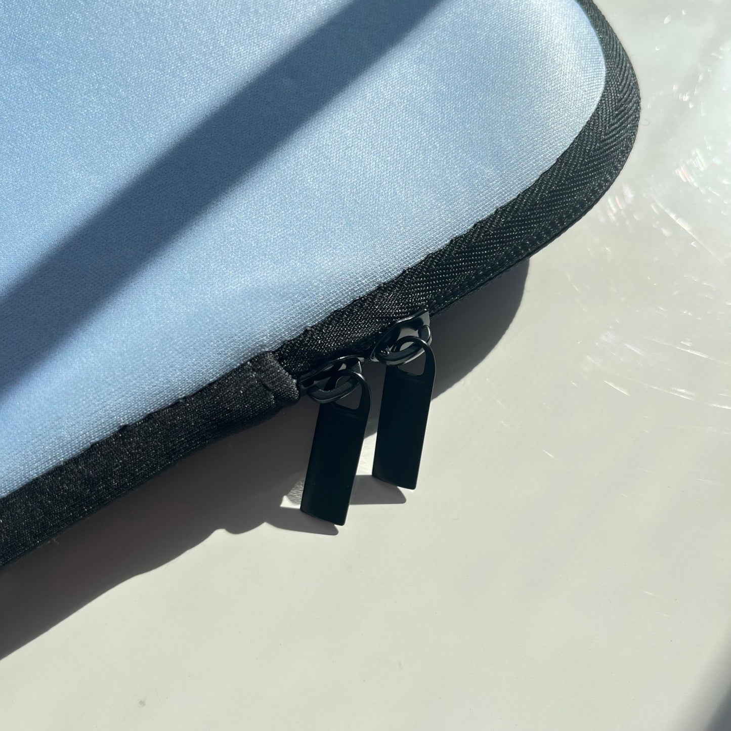 Nazar Laptop Sleeve - blunt cases