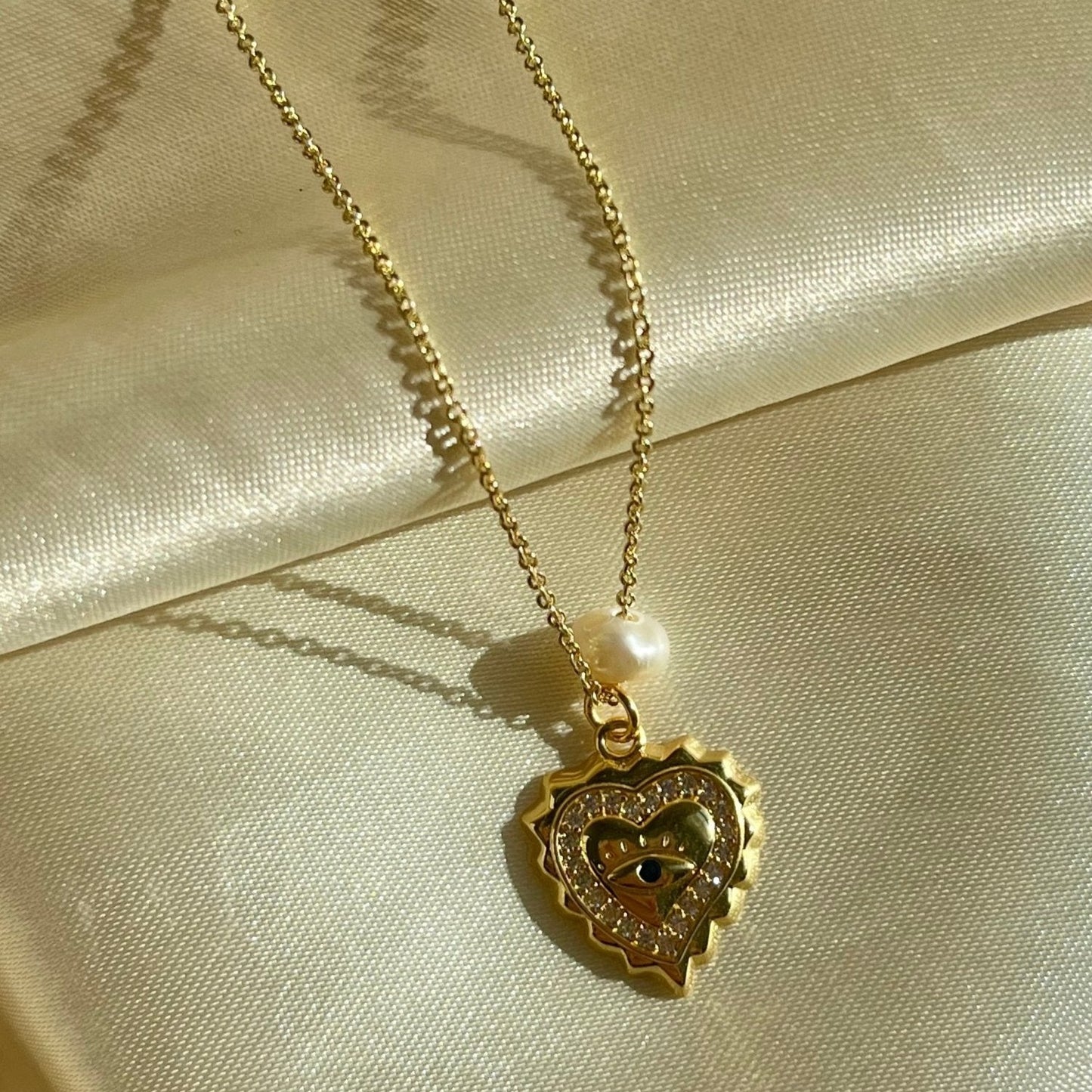 Nazar Love Necklace - blunt cases