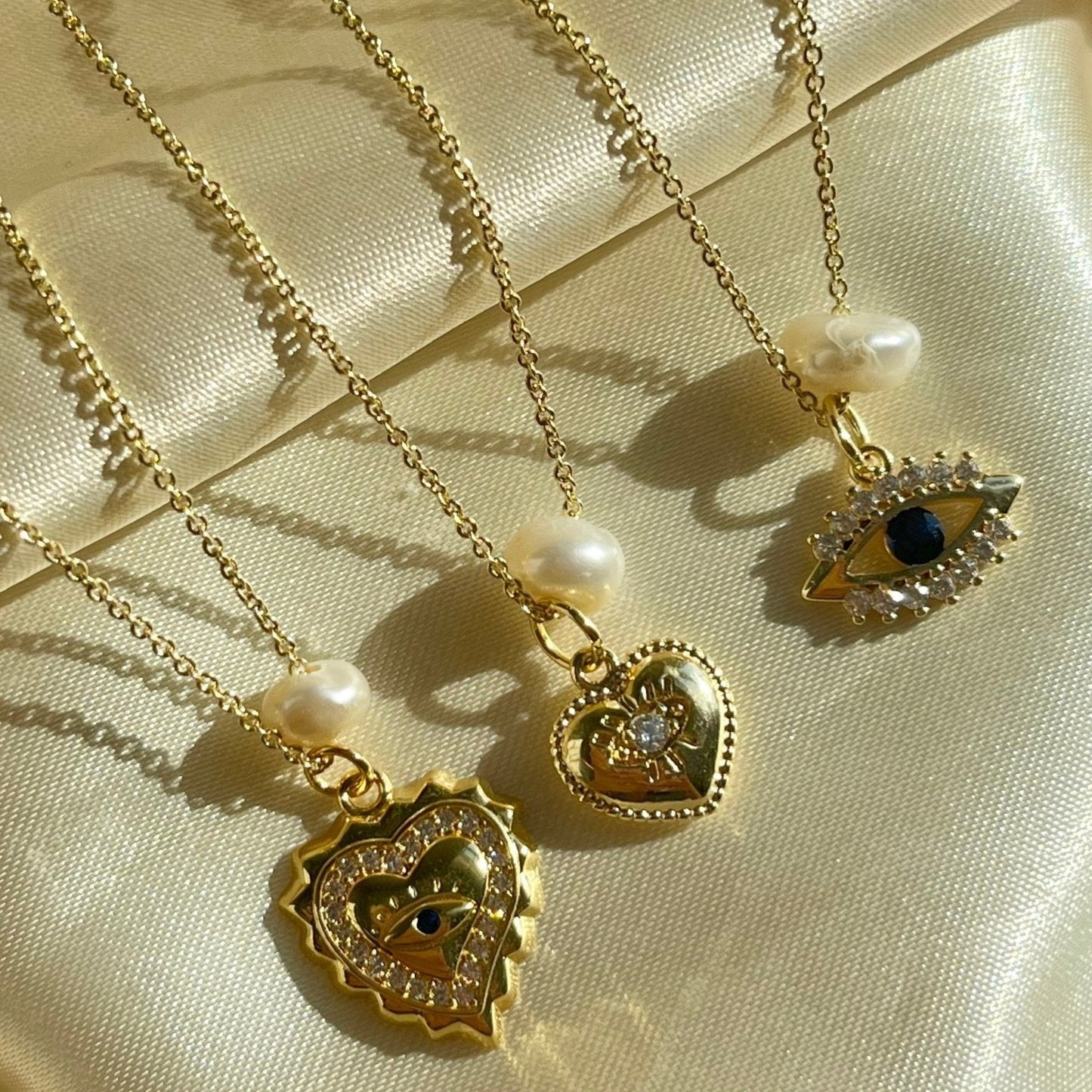 Nazar Love Necklace - blunt cases
