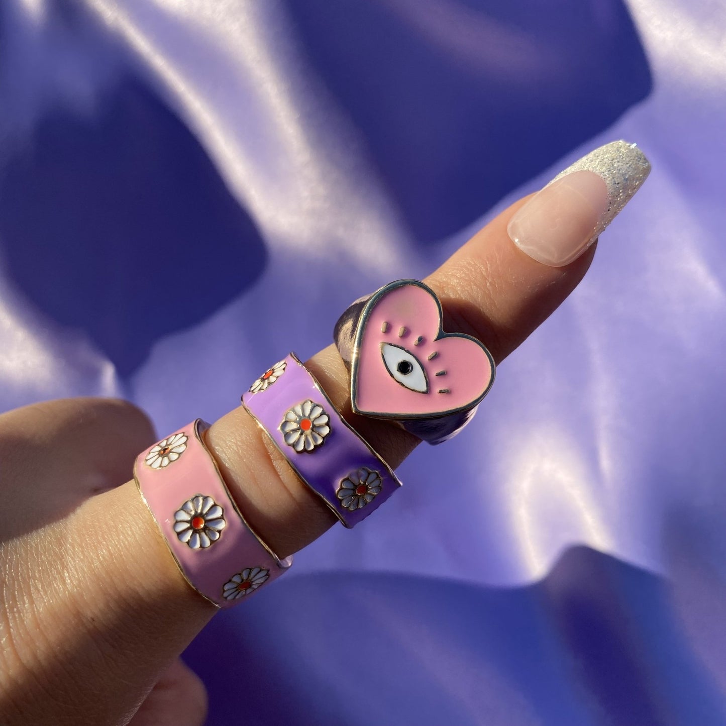 Pink Daisy Ring - blunt cases