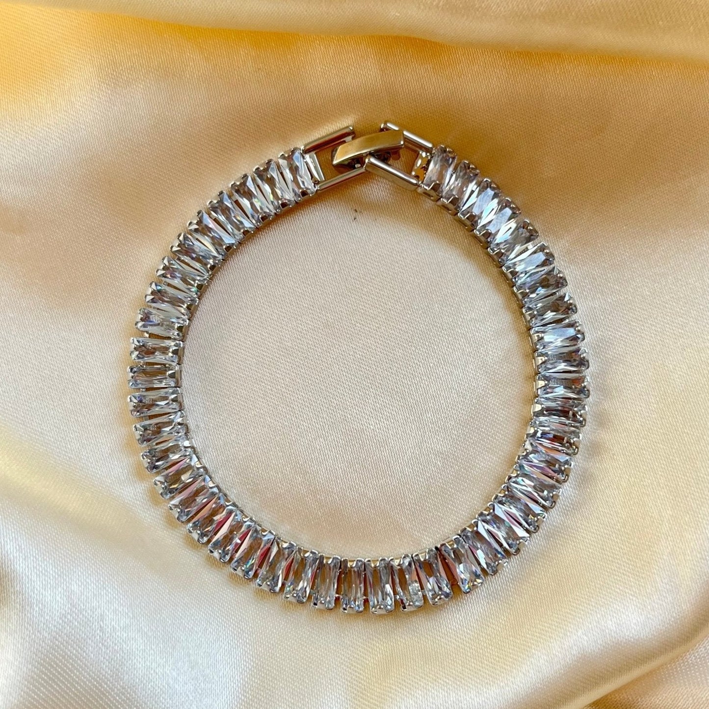 Silver Diamond Bracelet - blunt cases
