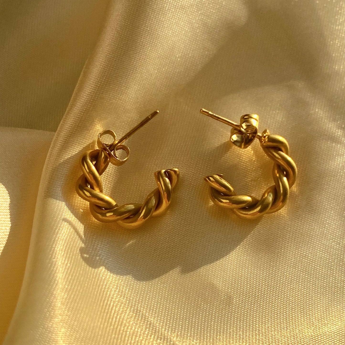 Twisted Hoops - blunt cases