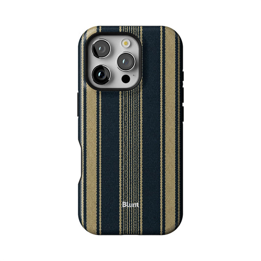 Iphone_16_Pro_1