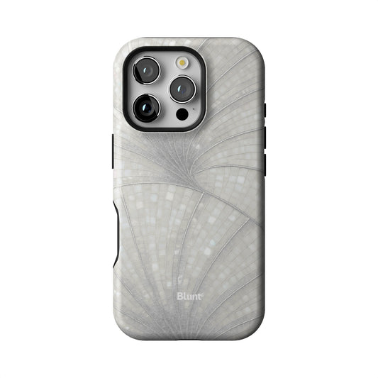 Iphone_16_Pro_1