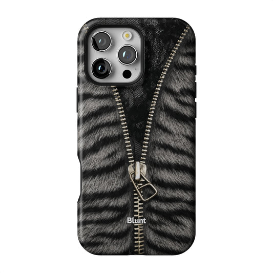 Iphone_16_Pro_Max_1