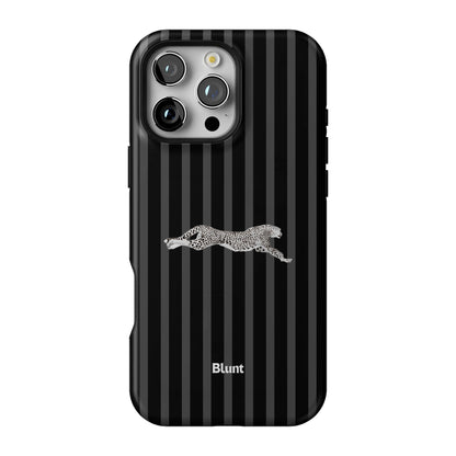 Iphone_16_Pro_Max_1