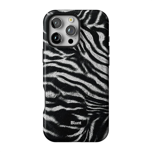 Iphone_16_Pro_Max_1