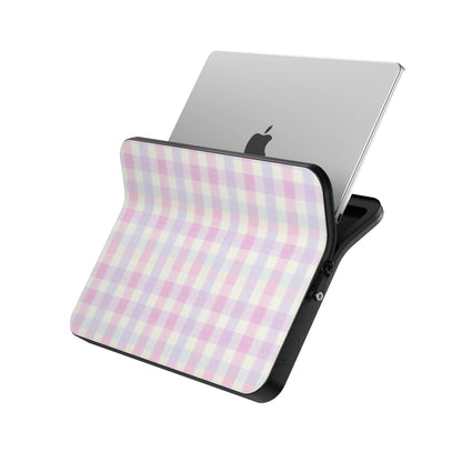 MacBook_Branded_13inch_5