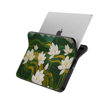 MacBook_Branded_13inch_5