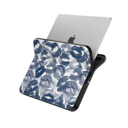 MacBook_Branded_13inch_5