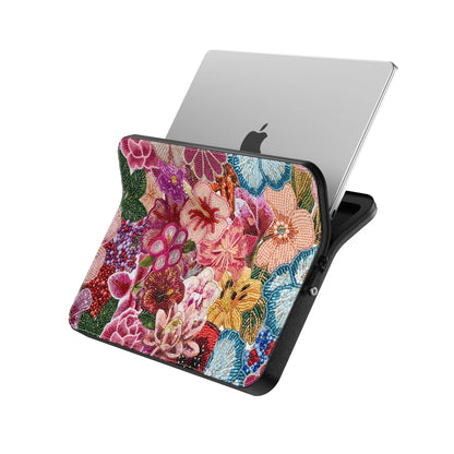 MacBook_Branded_13inch_5