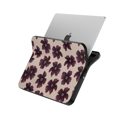 MacBook_Branded_13inch_5