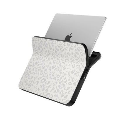 MacBook_Branded_13inch_5