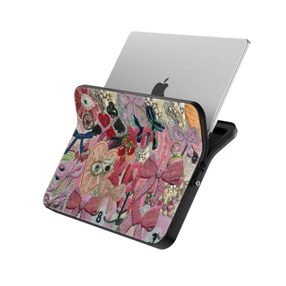 MacBook_Branded_13inch_5