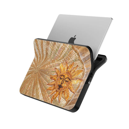 MacBook_Branded_13inch_5