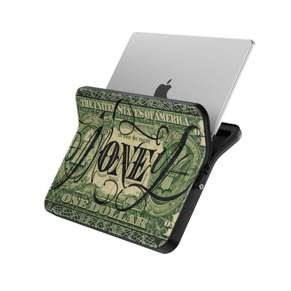 MacBook_Branded_13inch_5