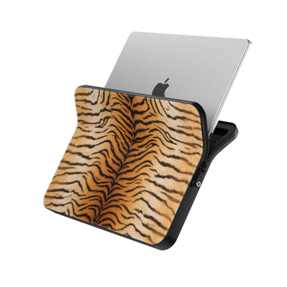 MacBook_Branded_13inch_5