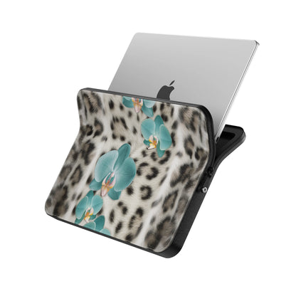 MacBook_Branded_13inch_5