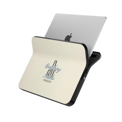 MacBook_Branded_13inch_5