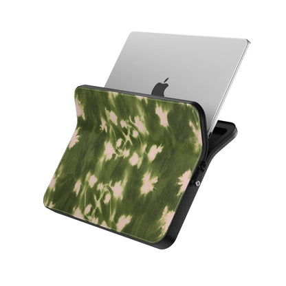 MacBook_Branded_13inch_5
