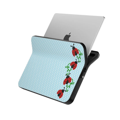 MacBook_Branded_13inch_5