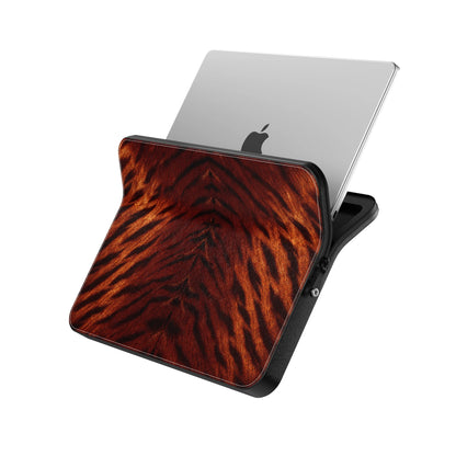 MacBook_Branded_13inch_5