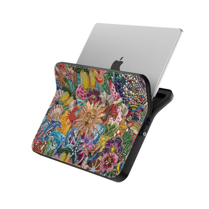 MacBook_Branded_13inch_5