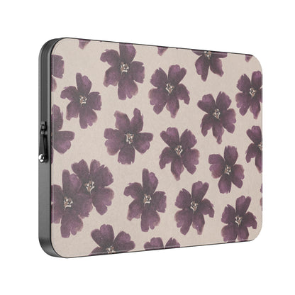 MacBook_Branded_13inch_7