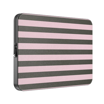 MacBook_Branded_13inch_7