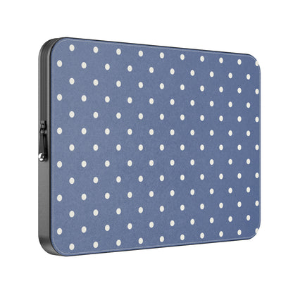 MacBook_Branded_13inch_7
