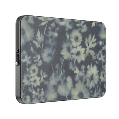 MacBook_Branded_13inch_7
