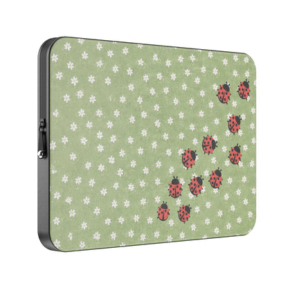 MacBook_Branded_13inch_7