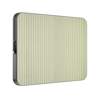 MacBook_Branded_13inch_7