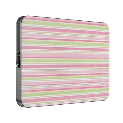 MacBook_Branded_13inch_7