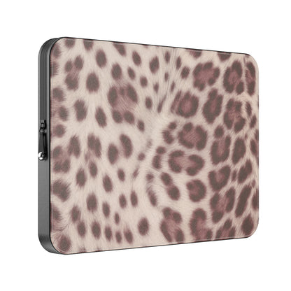 MacBook_Branded_13inch_7