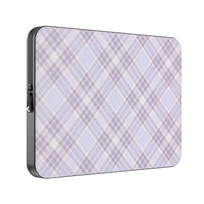 MacBook_Branded_13inch_7