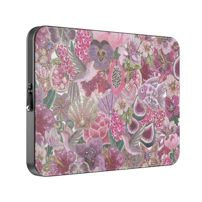 MacBook_Branded_13inch_7