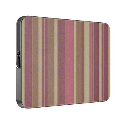 MacBook_Branded_13inch_7